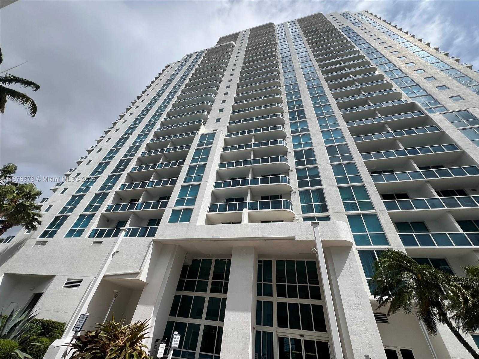 Small Image of 1945 SOUTH OCEAN DR #411, Hallandale Beach Number 36