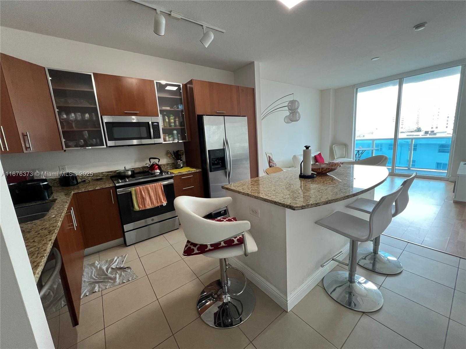 Small Image of 1945 SOUTH OCEAN DR #411, Hallandale Beach Number 6