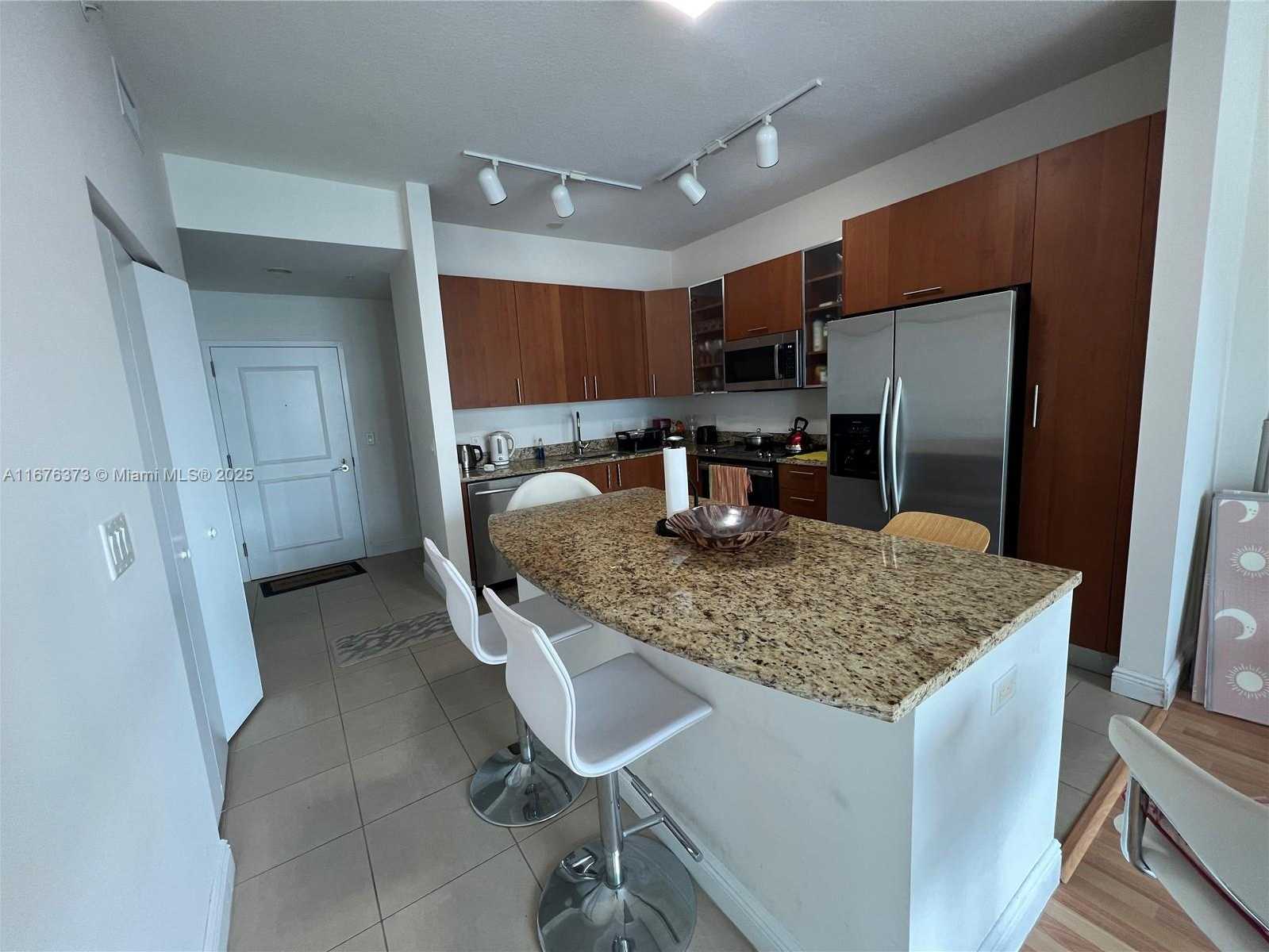 Small Image of 1945 SOUTH OCEAN DR #411, Hallandale Beach Number 7
