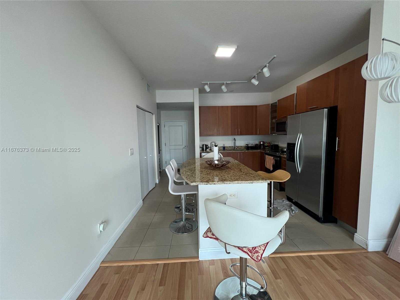 Small Image of 1945 SOUTH OCEAN DR #411, Hallandale Beach Number 8