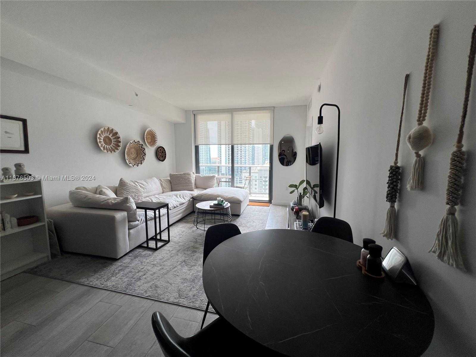 Small Image of 55 SOUTH WEST 9TH ST #1604, Miami Number 2