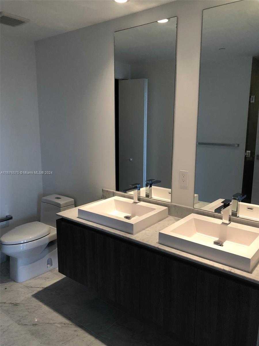 Small Image of 801 SOUTH MIAMI AVE #3903, Miami Number 6