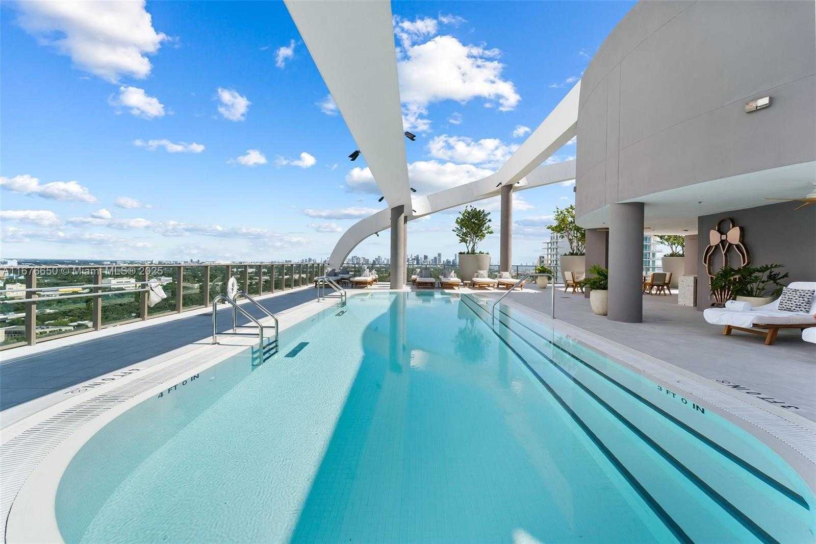 Small Image of 2678 TIGERTAIL AVE #2005, Coconut Grove Number 18