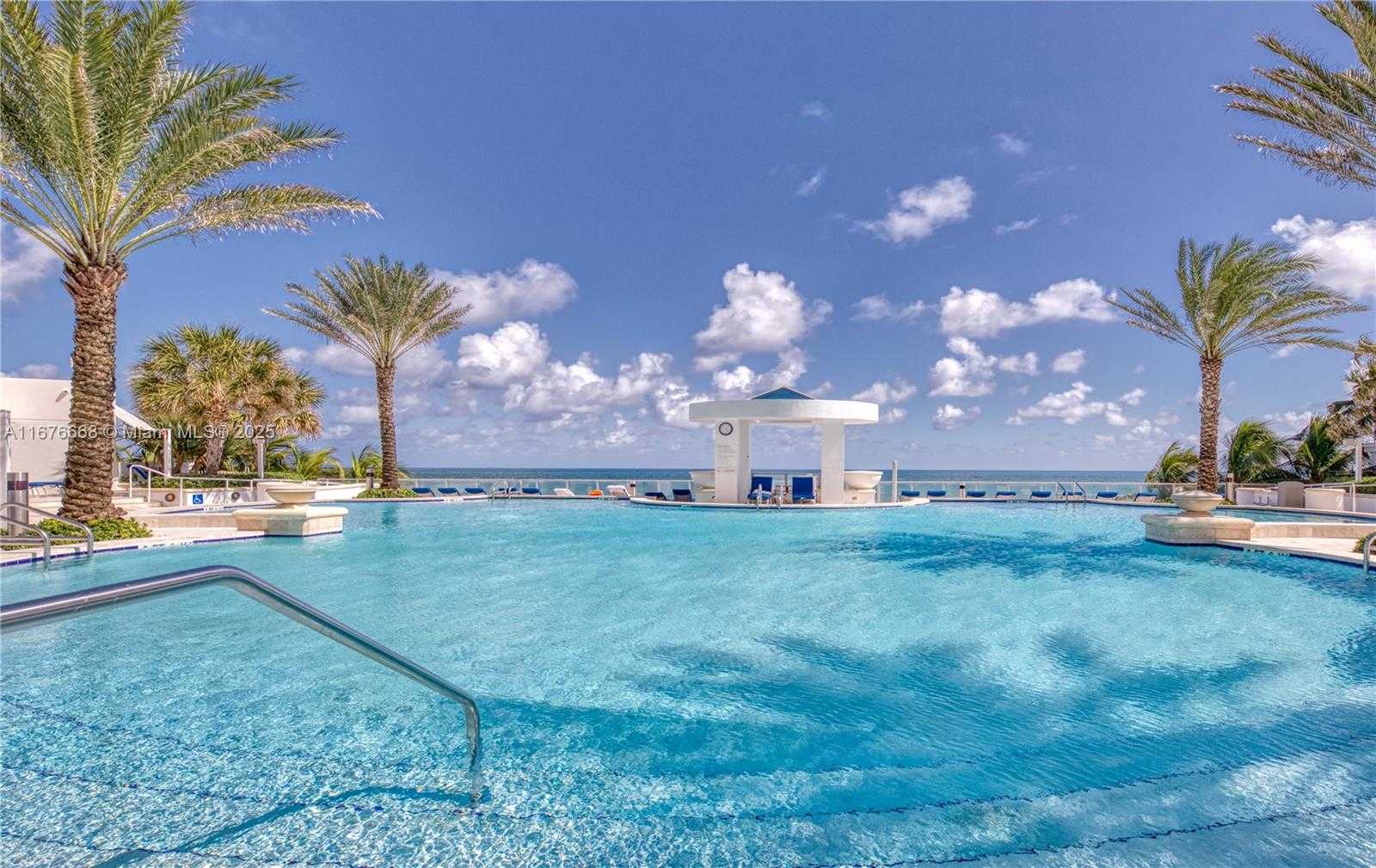 Small Image of 3101 SOUTH OCEAN DR #707, Hollywood Number 36
