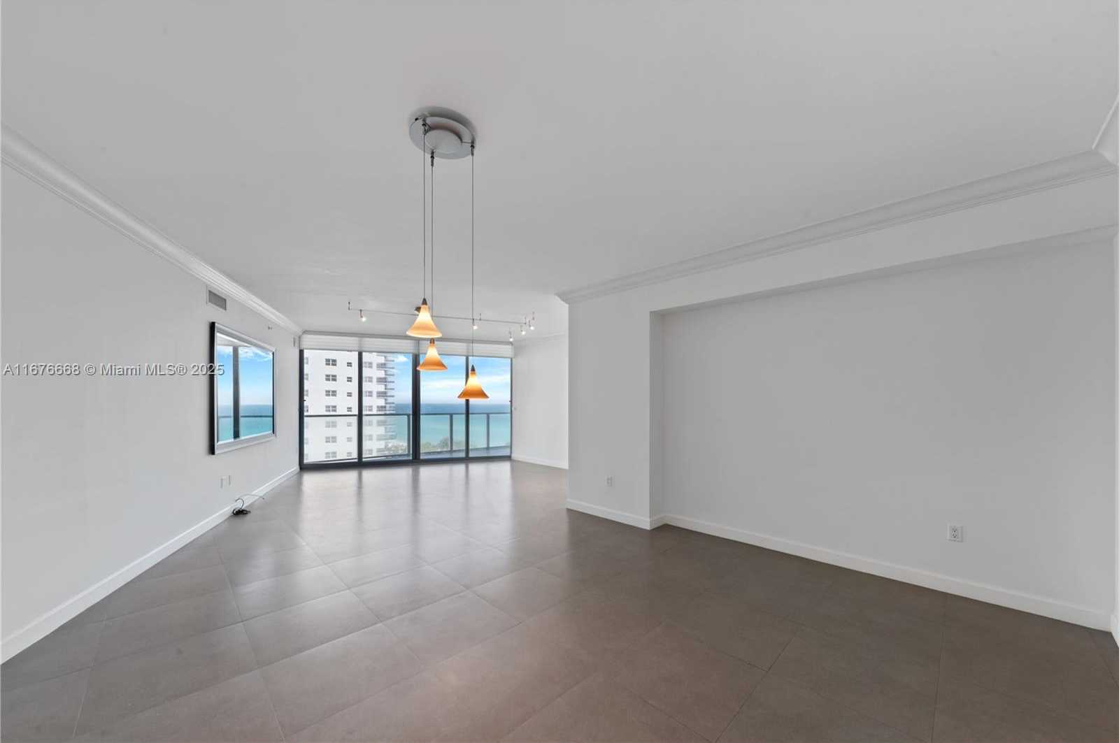 Small Image of 3101 SOUTH OCEAN DR #707, Hollywood Number 7