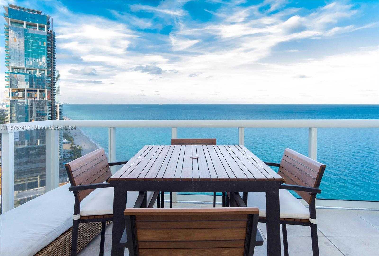 Small Image of 18201 COLLINS AVE #4208, Sunny Isles Beach Number 2