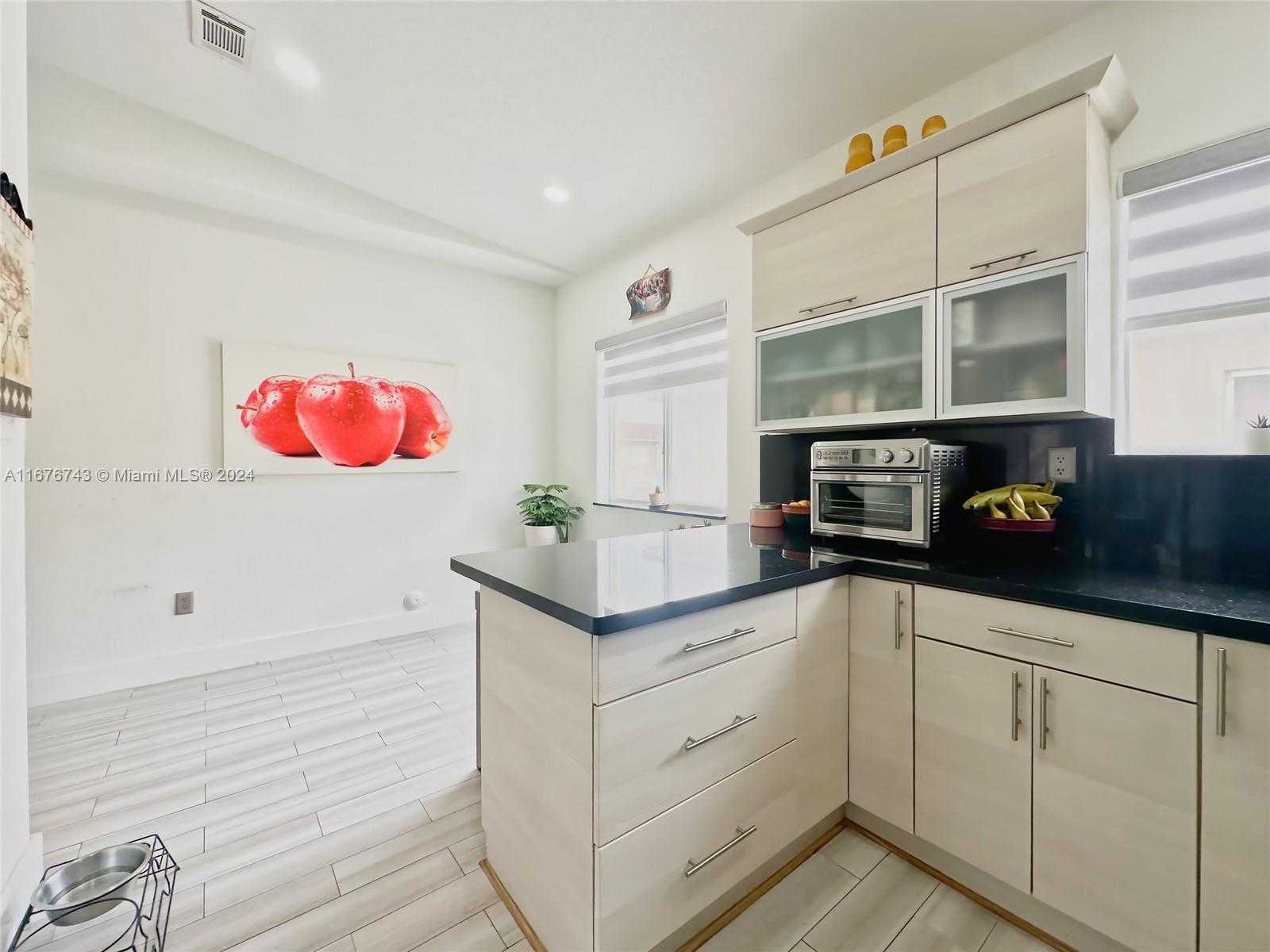 Small Image of 8100 WEST 28TH CT #210, Hialeah Number 10