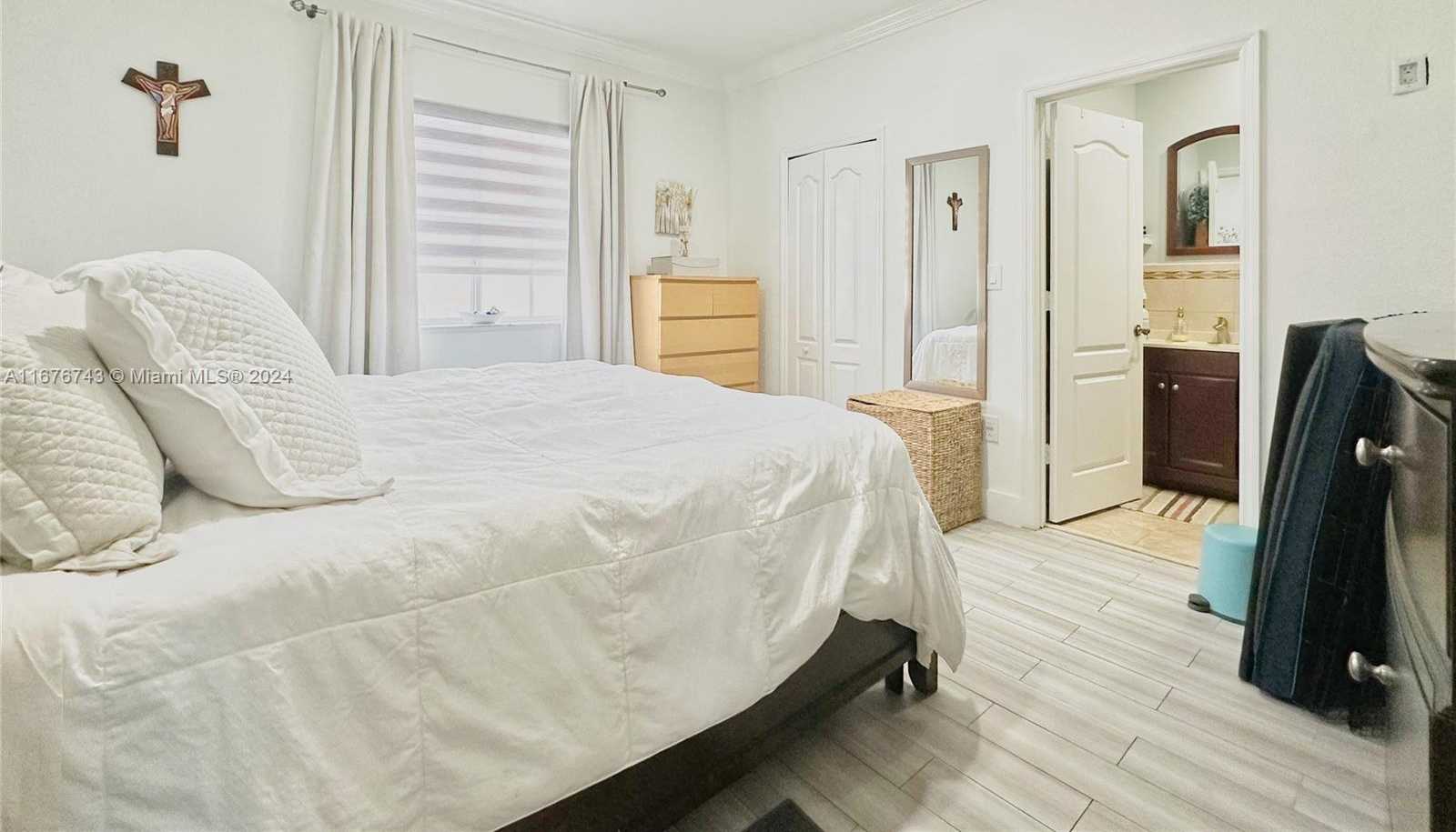Small Image of 8100 WEST 28TH CT #210, Hialeah Number 13