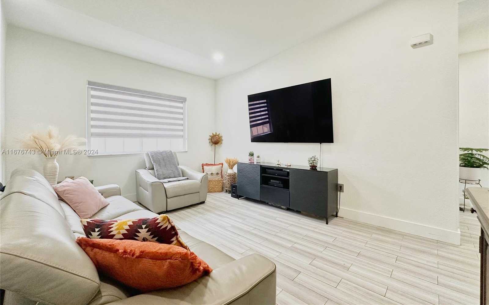 Small Image of 8100 WEST 28TH CT #210, Hialeah Number 5