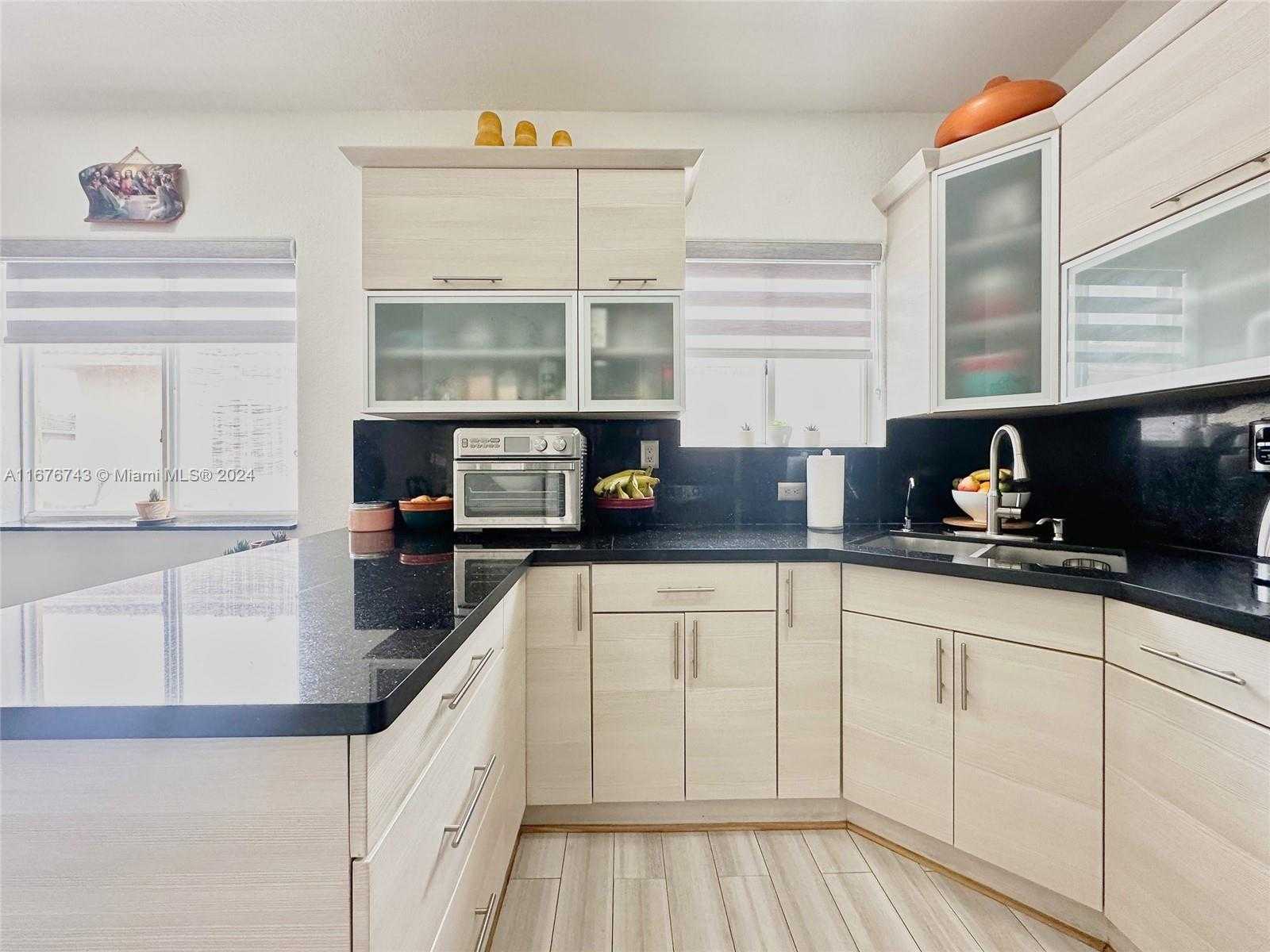 Small Image of 8100 WEST 28TH CT #210, Hialeah Number 9