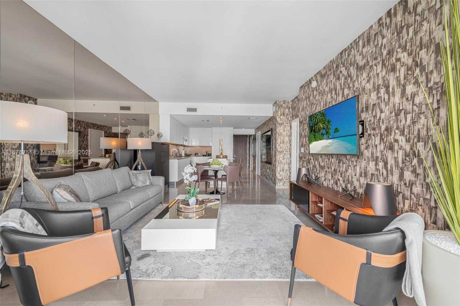 Small Image of 88 SOUTH WEST 7TH ST #3806, Miami Number 14