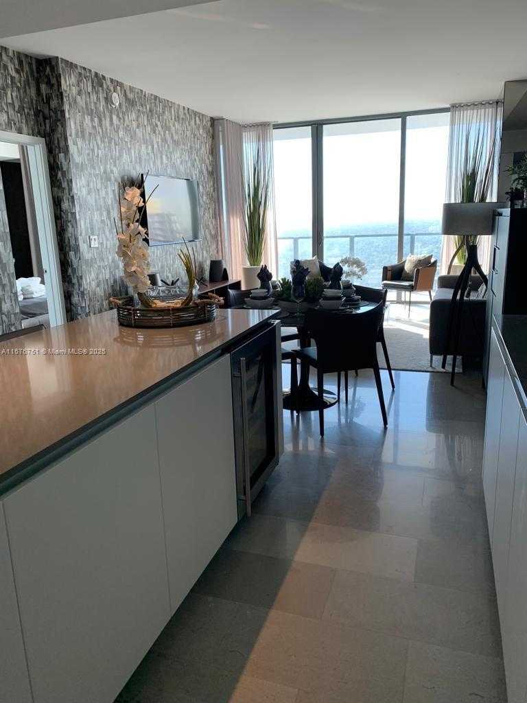 Small Image of 88 SOUTH WEST 7TH ST #3806, Miami Number 32