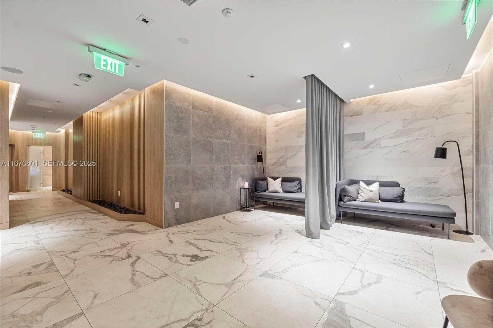 Small Image of 90 SOUTH WEST 3 ST #1416, Miami Number 28