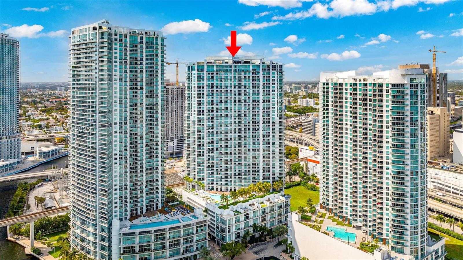 Small Image of 90 SOUTH WEST 3 ST #1416, Miami Number 30
