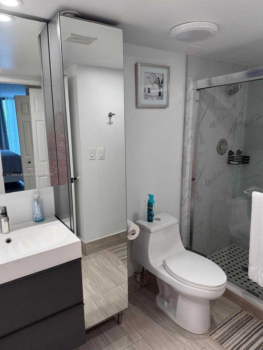Small Image of 3300 NORTH EAST 192ND ST #414, Aventura Number 41