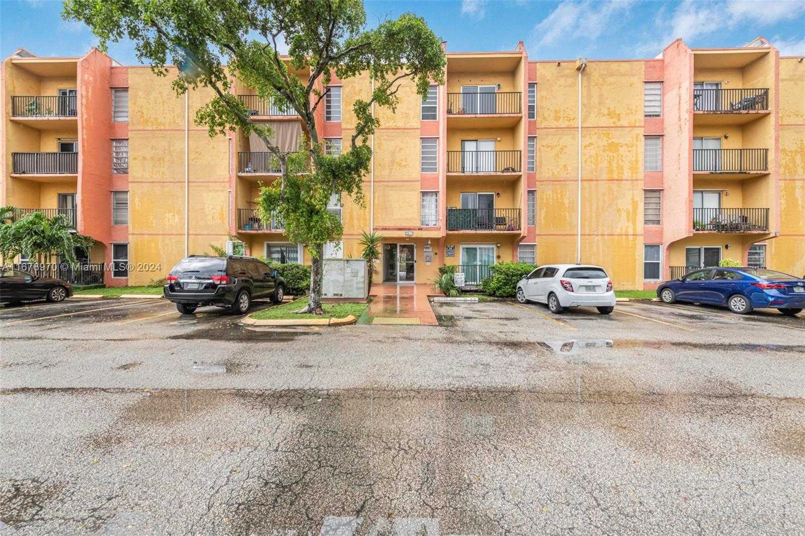 Small Image of 4705 NORTH WEST 7TH ST #408-7, Miami Number 18