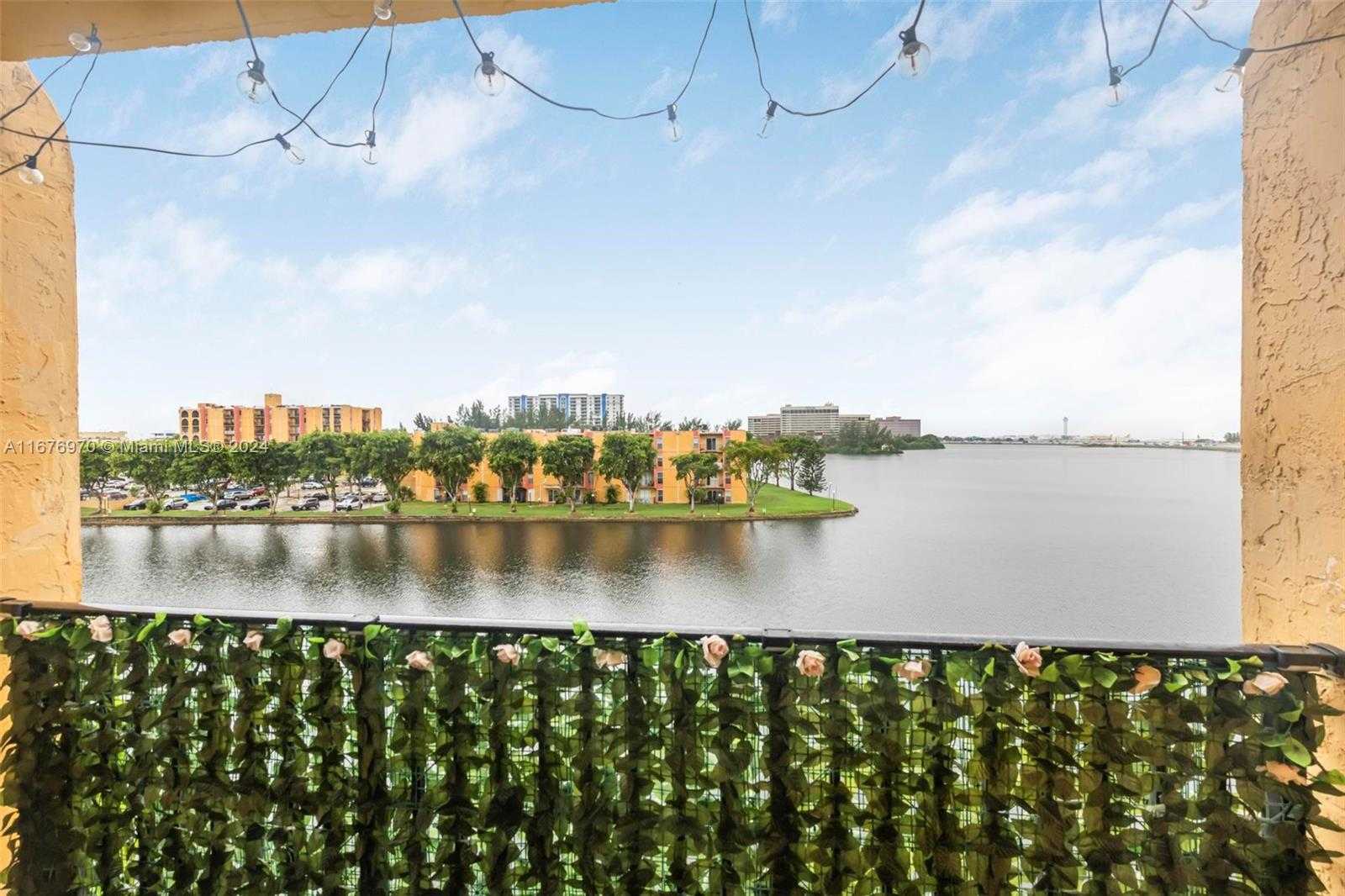 Small Image of 4705 NORTH WEST 7TH ST #408-7, Miami Number 3