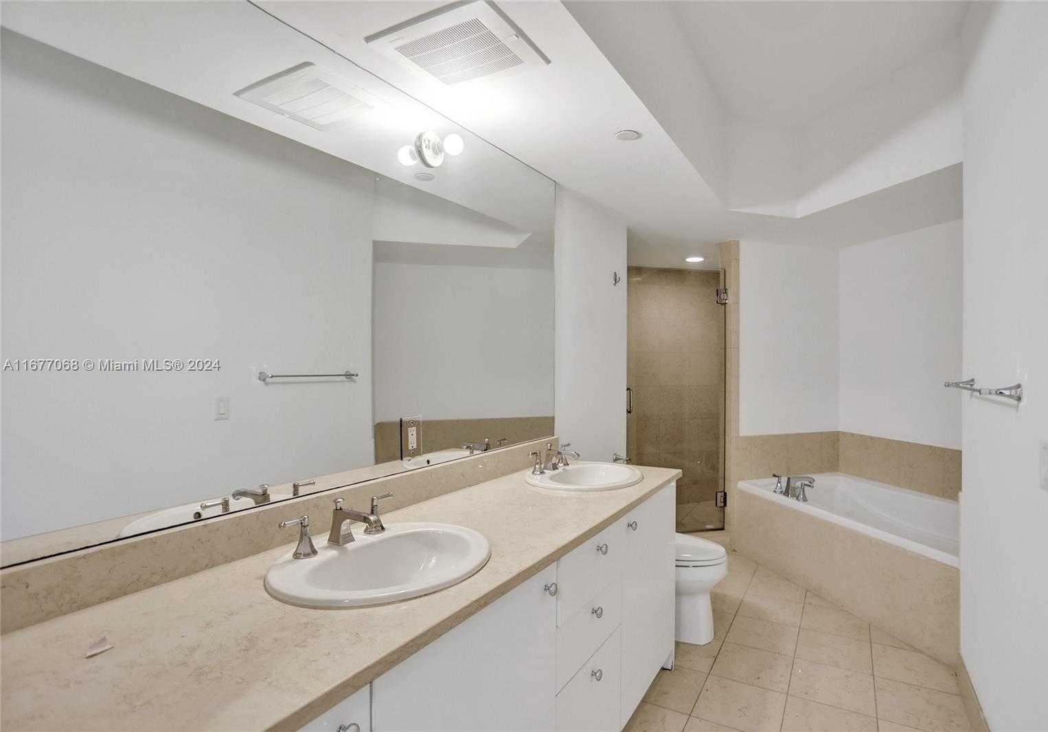 Small Image of 20000 EAST COUNTRY CLUB DR #616, Aventura Number 16