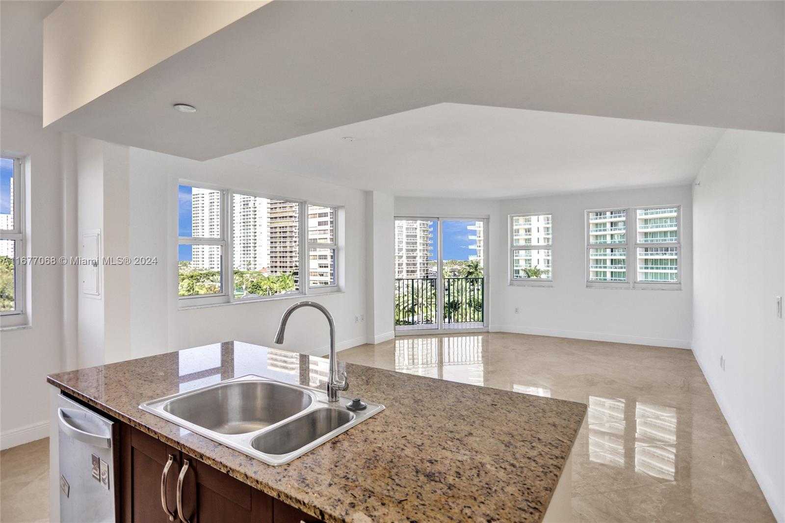 Small Image of 20000 EAST COUNTRY CLUB DR #616, Aventura Number 6