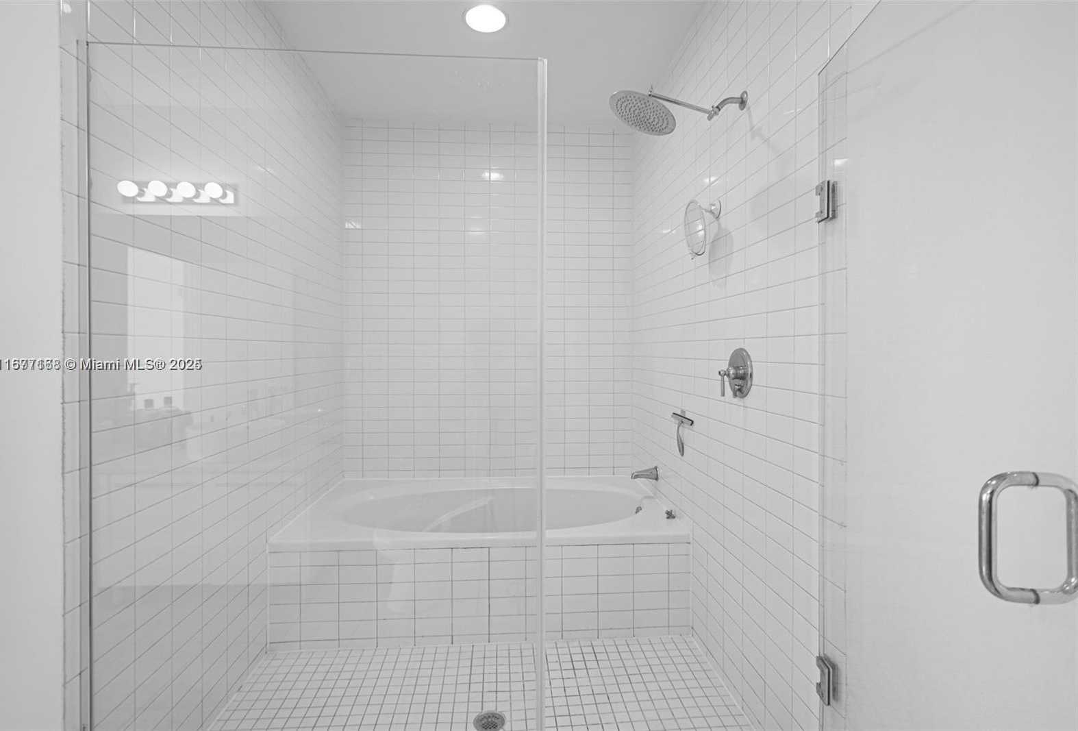 Small Image of 888 BISCAYNE BLVD #4401, Miami Number 28