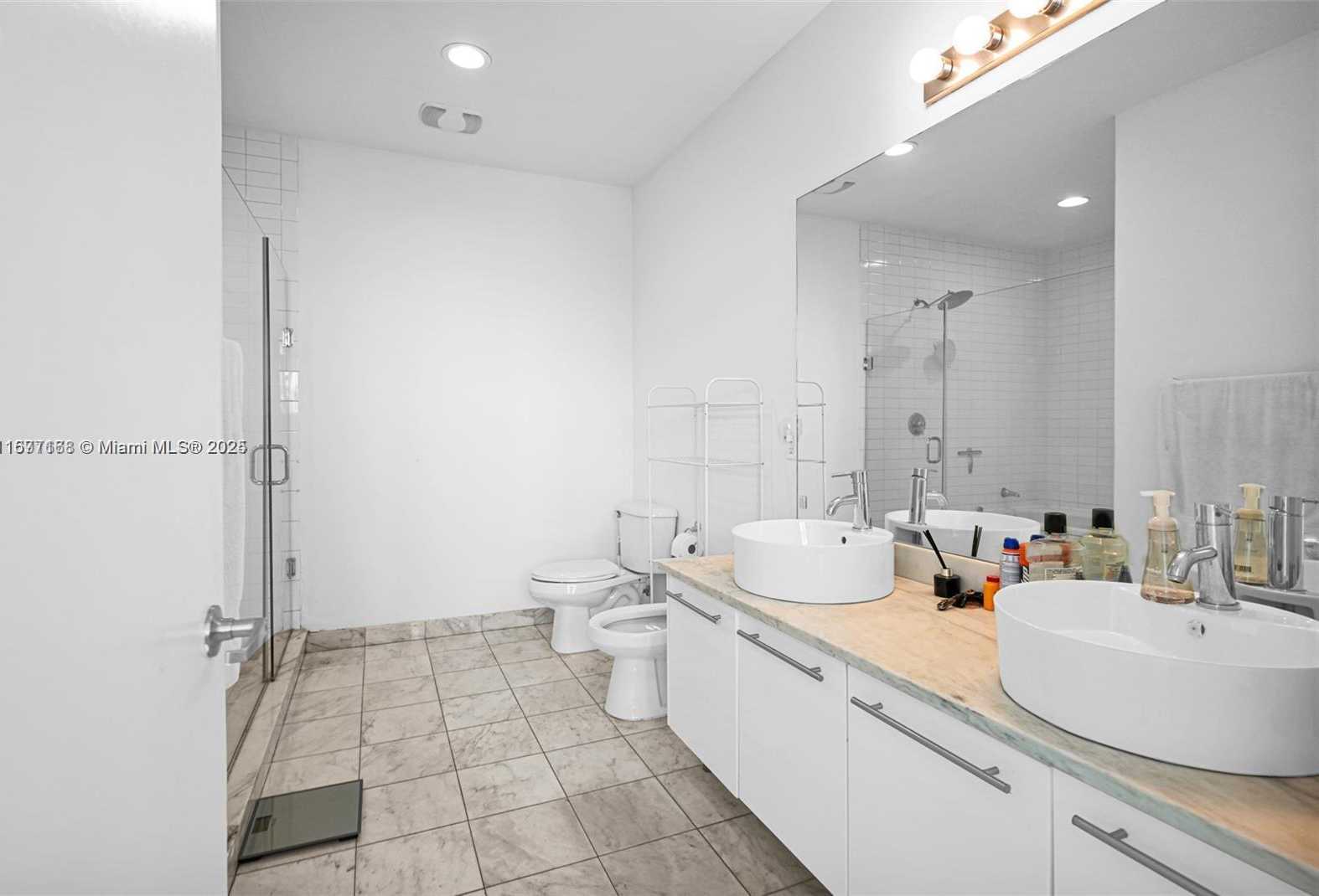 Small Image of 888 BISCAYNE BLVD #4401, Miami Number 29