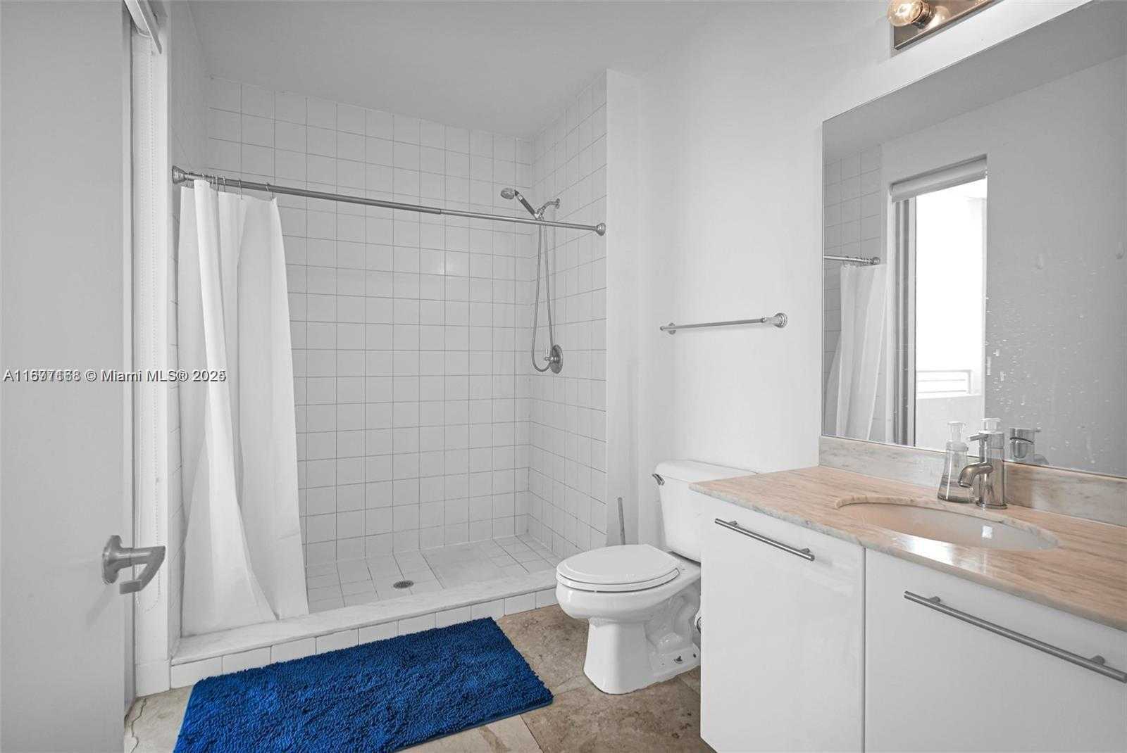 Small Image of 888 BISCAYNE BLVD #4401, Miami Number 31