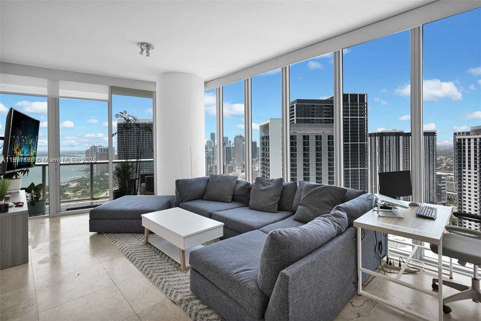 Small Image of 888 BISCAYNE BLVD #4401, Miami Number 9