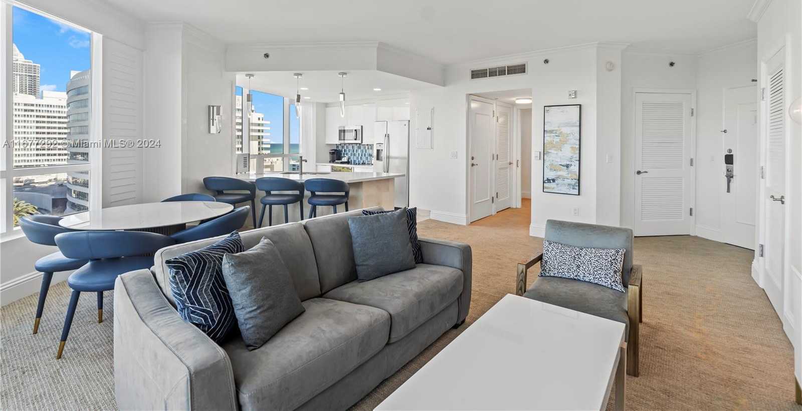 Small Image of 4401 COLLINS AVE #915, Miami Beach Number 13