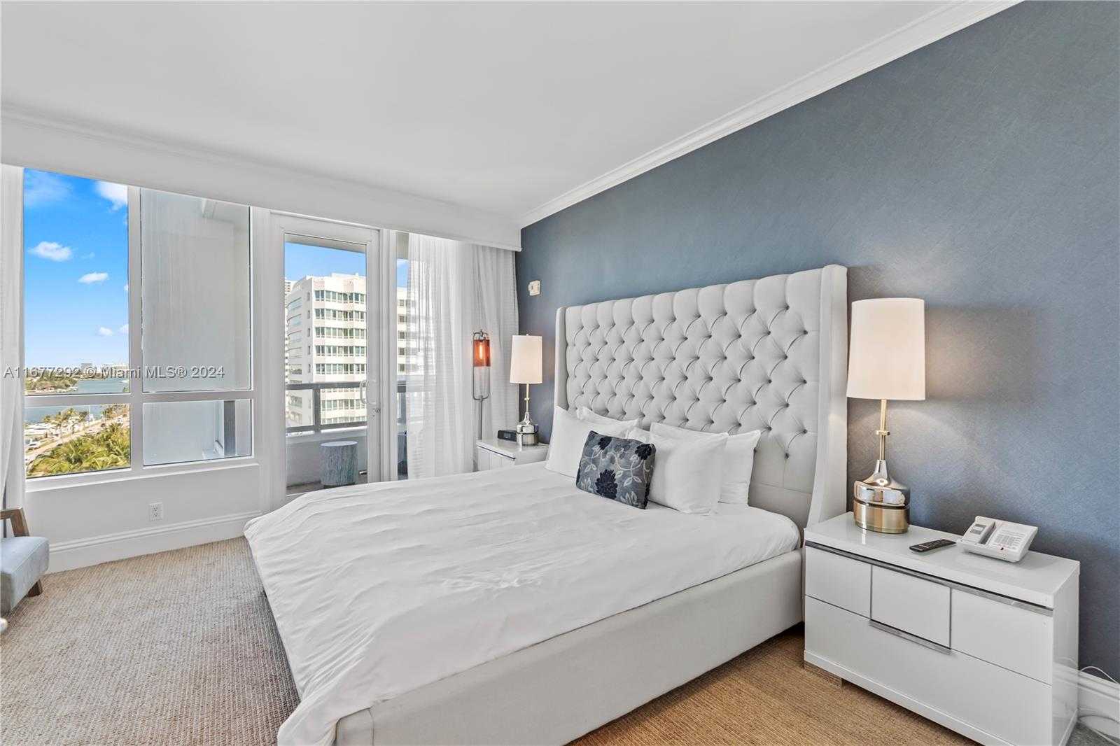 Small Image of 4401 COLLINS AVE #915, Miami Beach Number 19