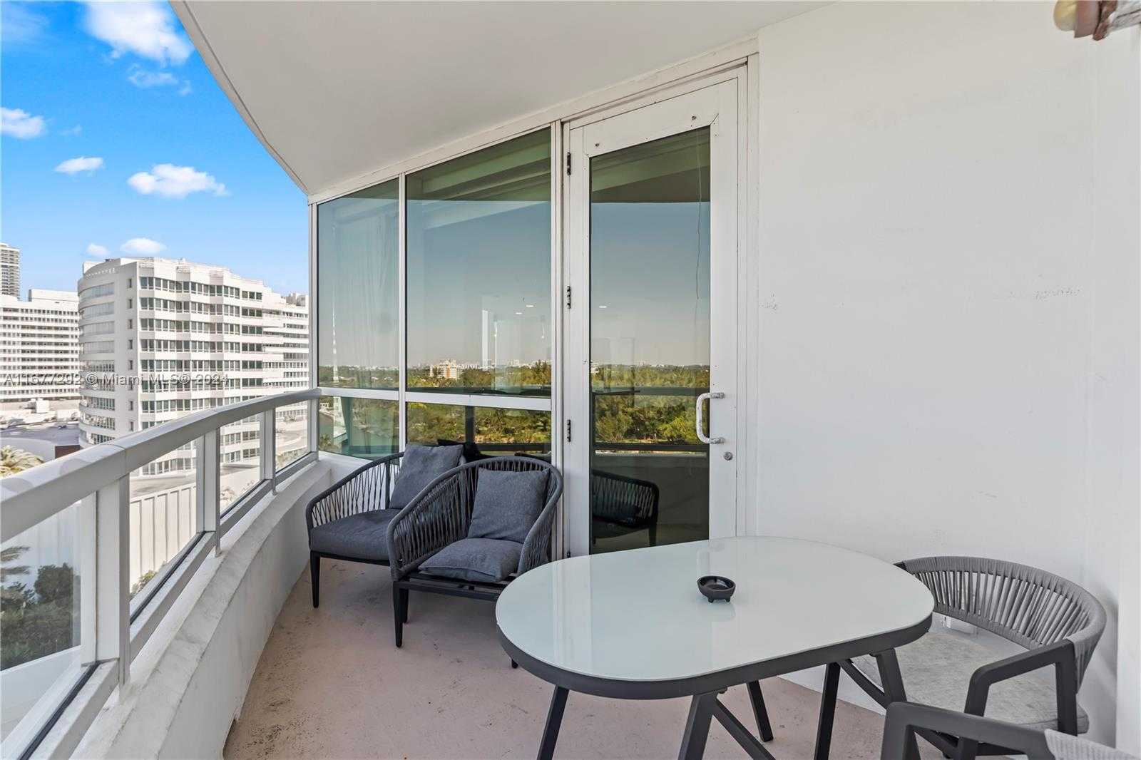 Small Image of 4401 COLLINS AVE #915, Miami Beach Number 8