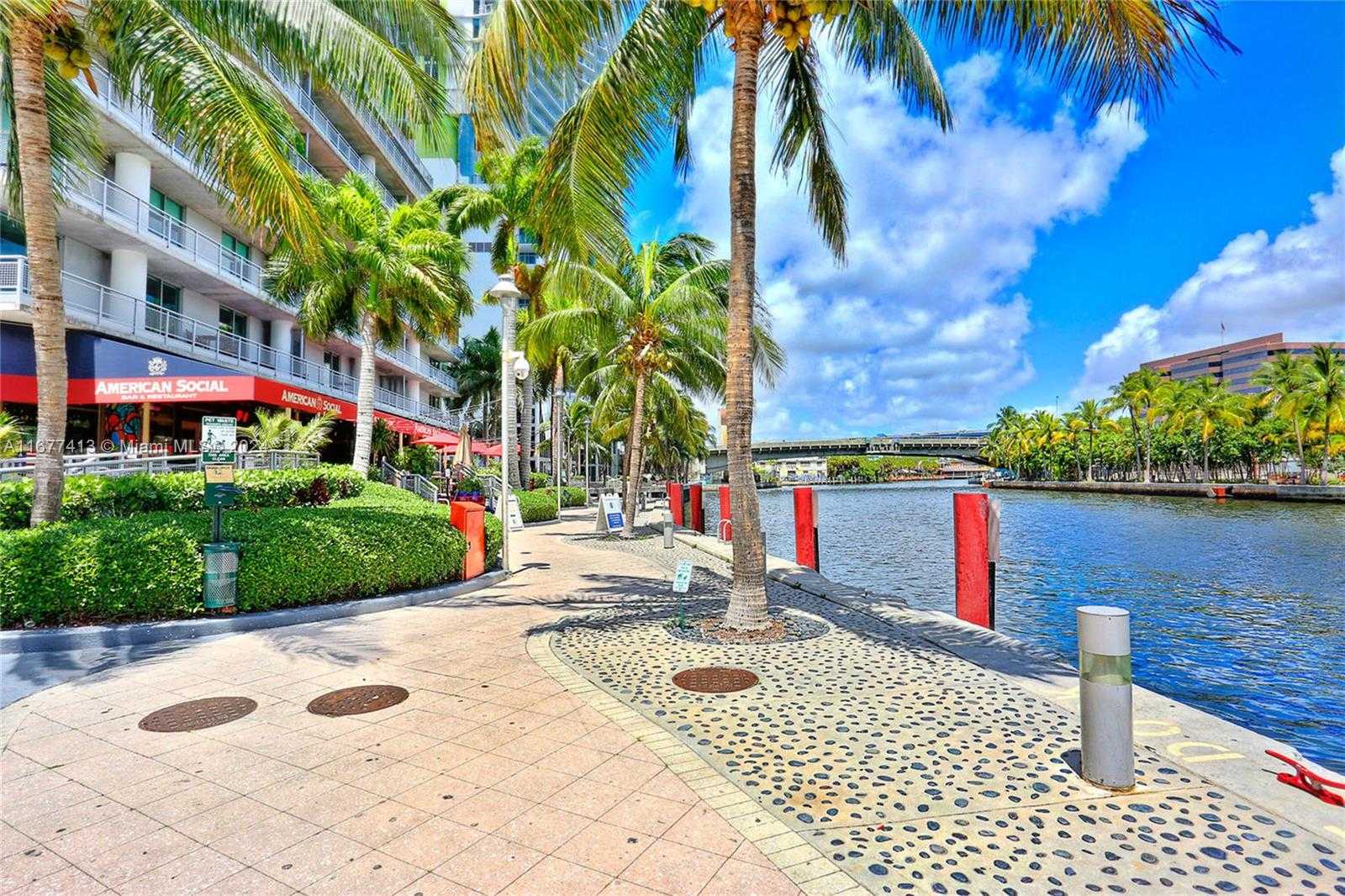 Small Image of 690 SOUTH WEST 1ST CT #1730, Miami Number 3