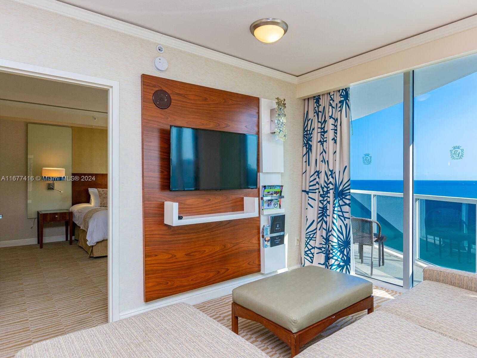 Small Image of 18001 COLLINS AVE #1414, Sunny Isles Beach Number 4