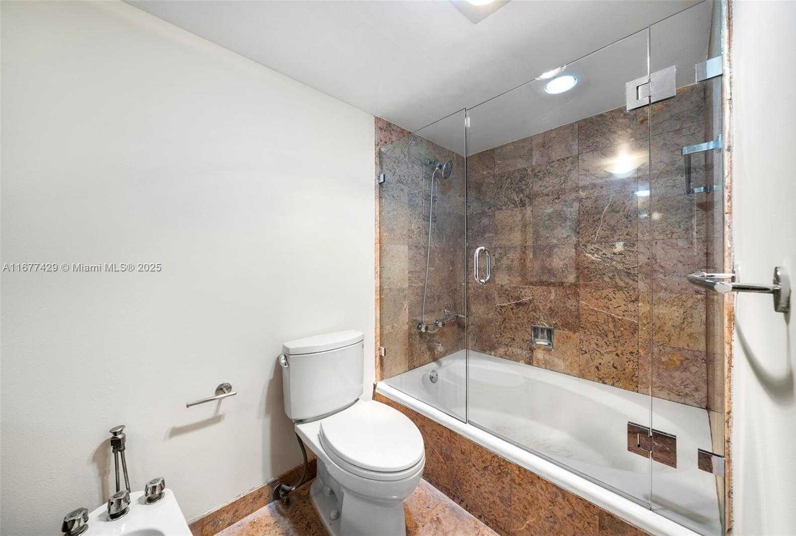 Small Image of 1627 BRICKELL AVE #1906, Miami Number 14
