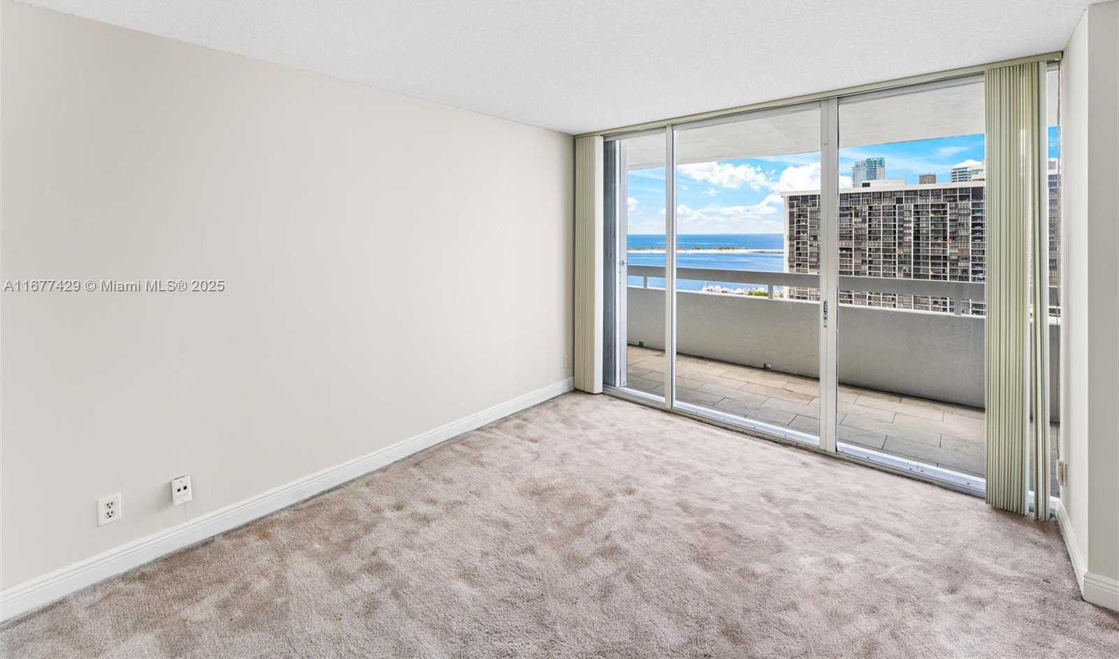 Small Image of 1627 BRICKELL AVE #1906, Miami Number 16