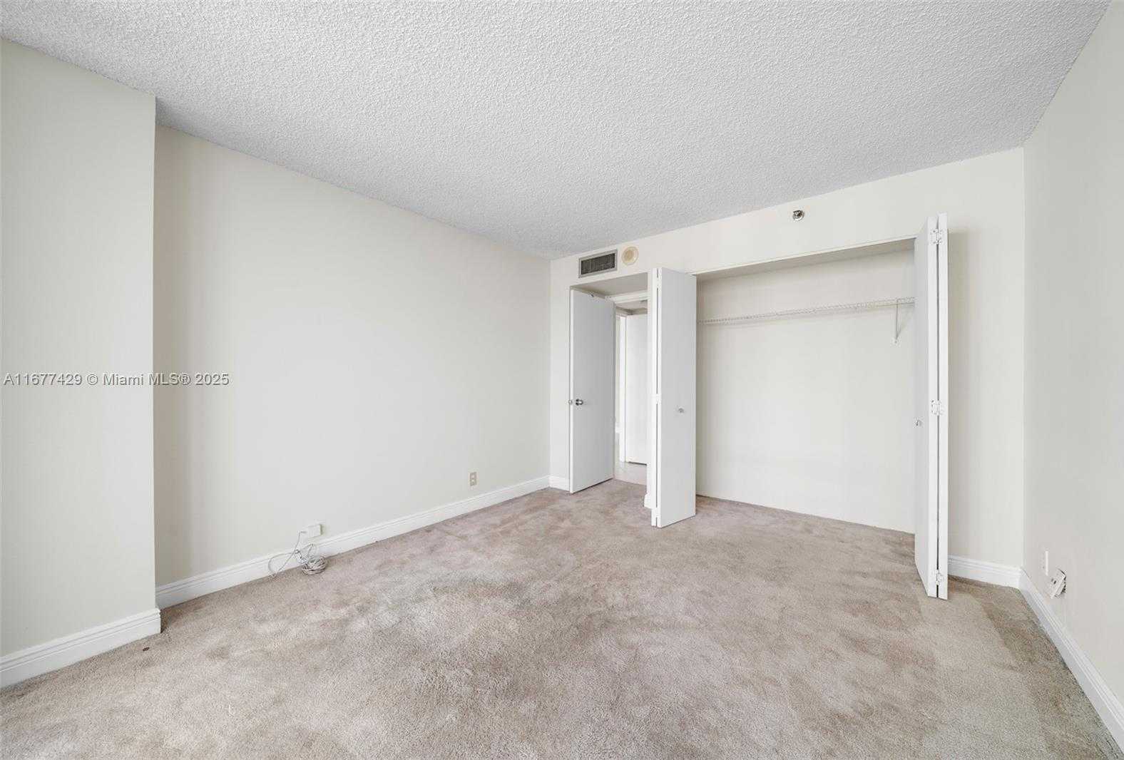 Small Image of 1627 BRICKELL AVE #1906, Miami Number 17