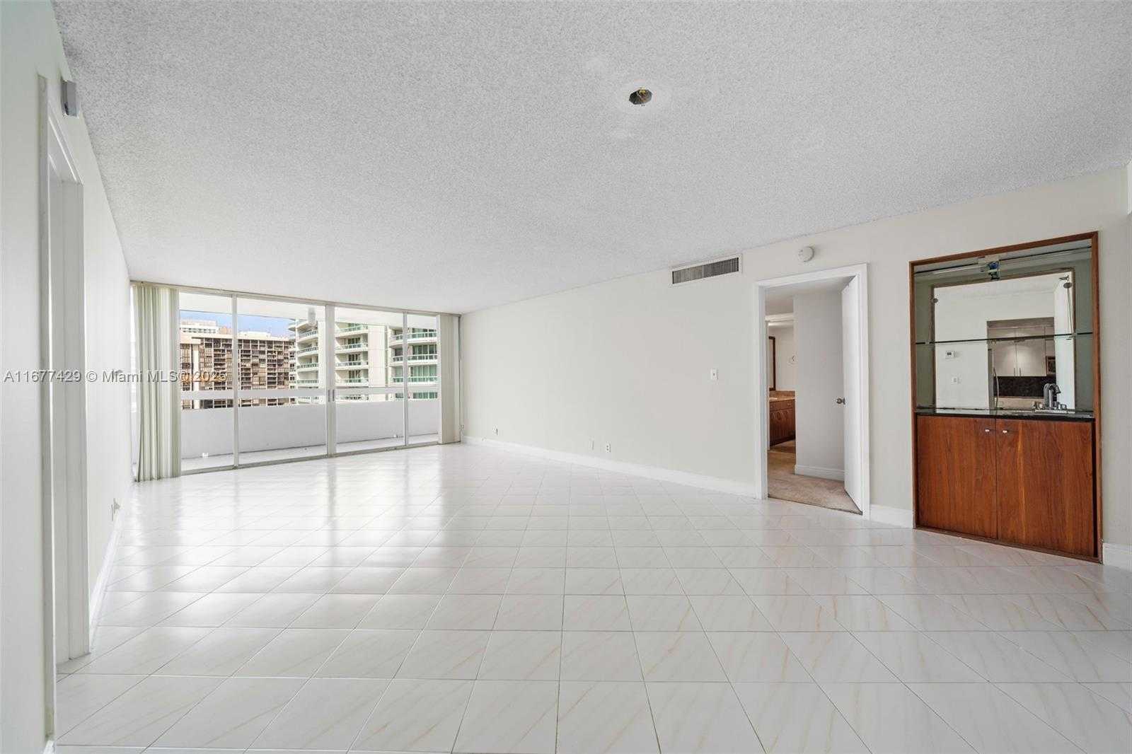 Small Image of 1627 BRICKELL AVE #1906, Miami Number 21