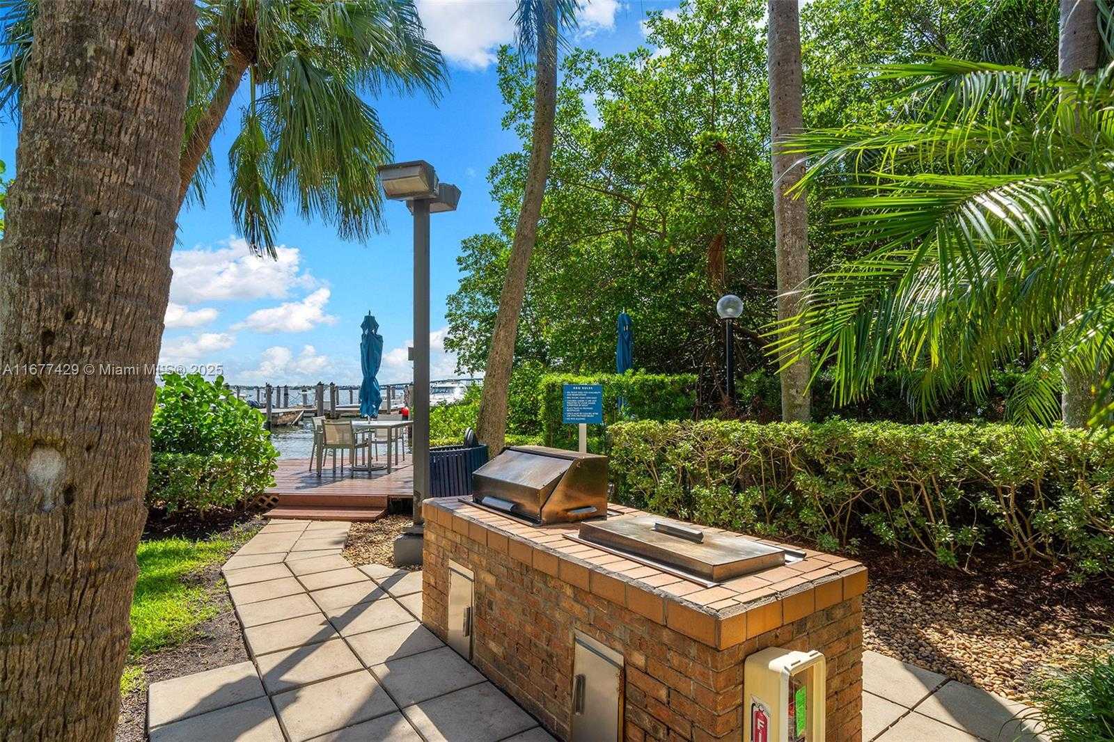 Small Image of 1627 BRICKELL AVE #1906, Miami Number 31