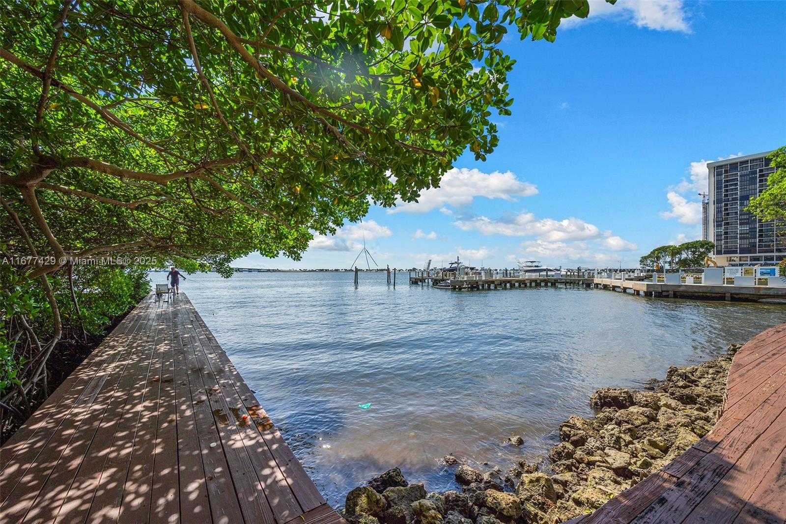 Small Image of 1627 BRICKELL AVE #1906, Miami Number 33