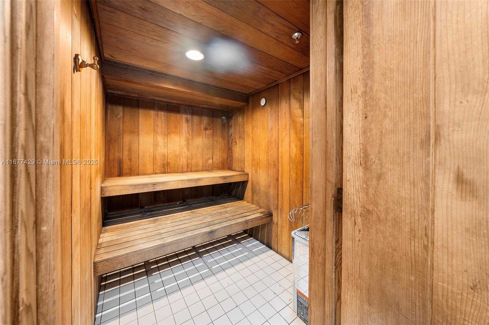 Small Image of 1627 BRICKELL AVE #1906, Miami Number 39