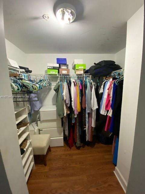 Small Image of 50 MENORES AVE #829, Coral Gables Number 8