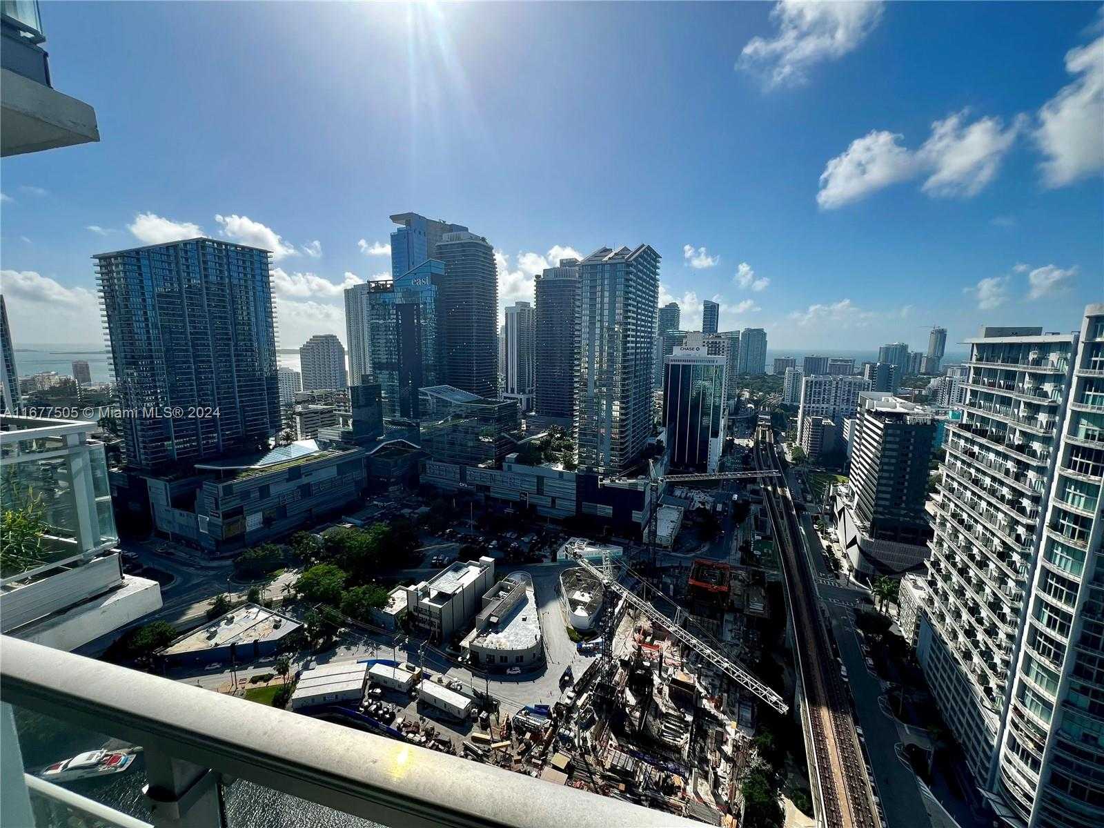 Small Image of 92 SOUTH WEST 3RD #3605, Miami Number 6