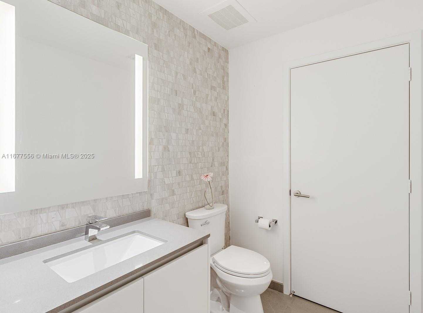 Small Image of 88 SOUTH WEST 7TH ST #1710, Miami Number 15