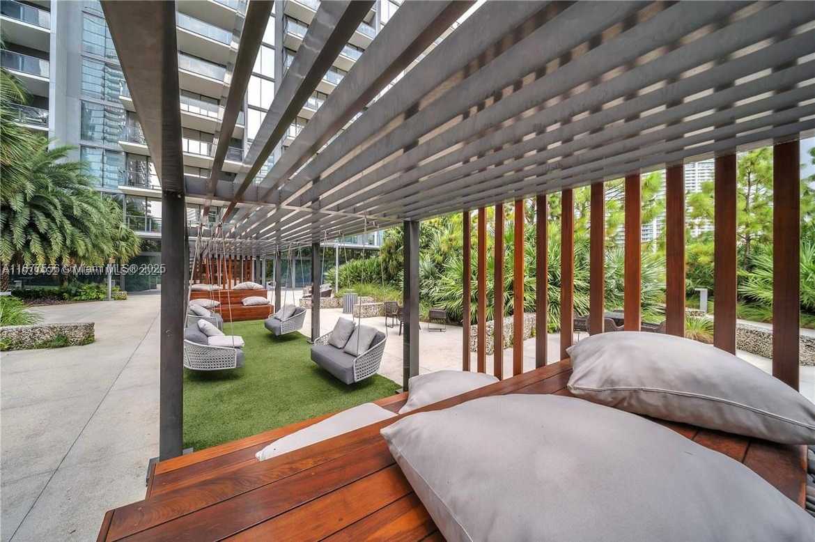 Small Image of 88 SOUTH WEST 7TH ST #1710, Miami Number 26