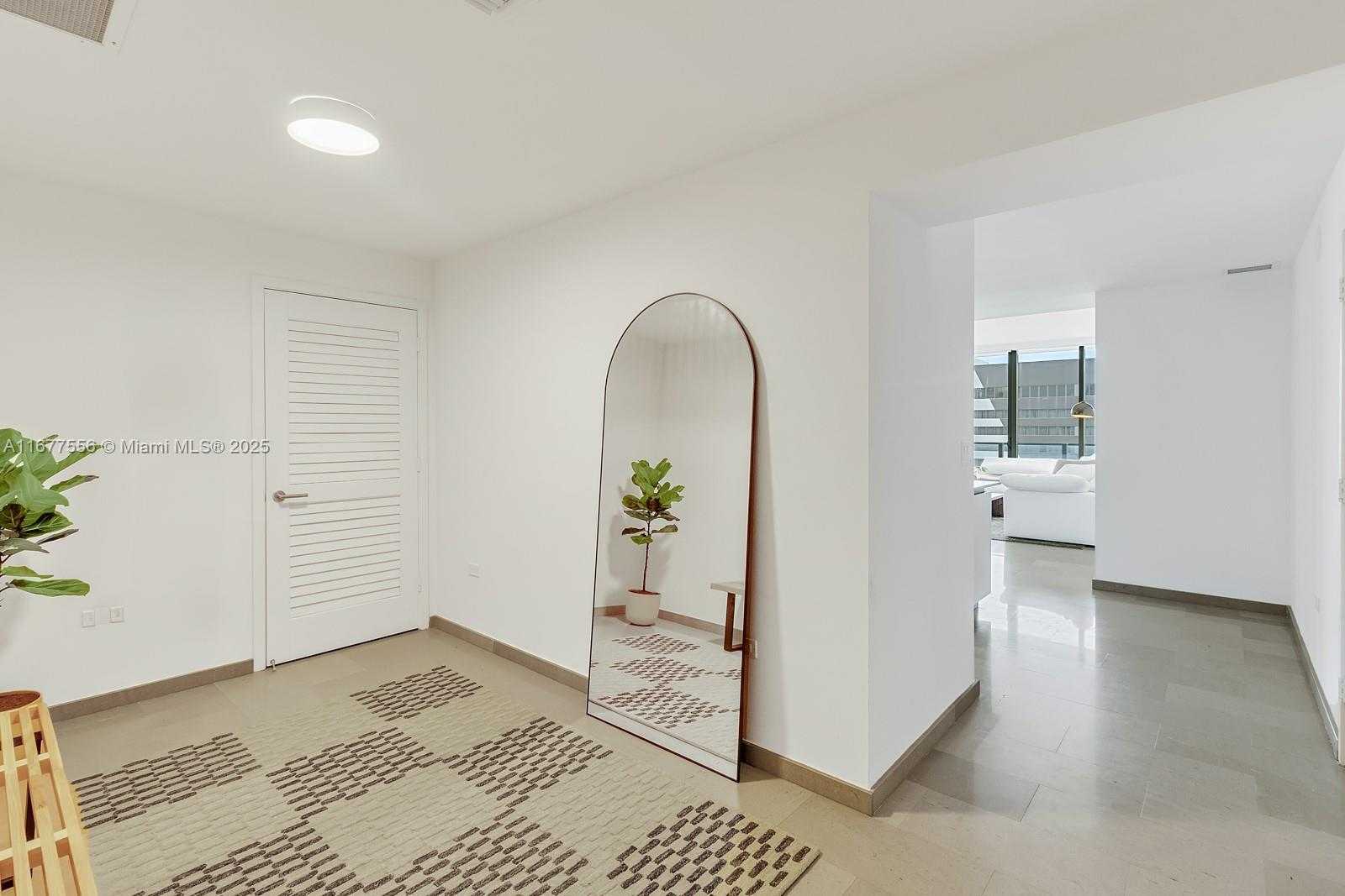 Small Image of 88 SOUTH WEST 7TH ST #1710, Miami Number 36