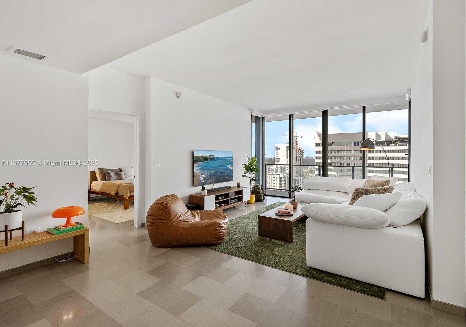 Small Image of 88 SOUTH WEST 7TH ST #1710, Miami Number 4