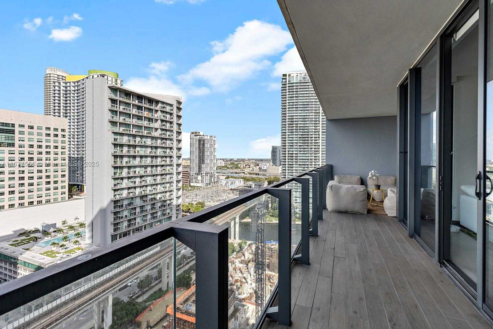 Small Image of 88 SOUTH WEST 7TH ST #1710, Miami Number 40