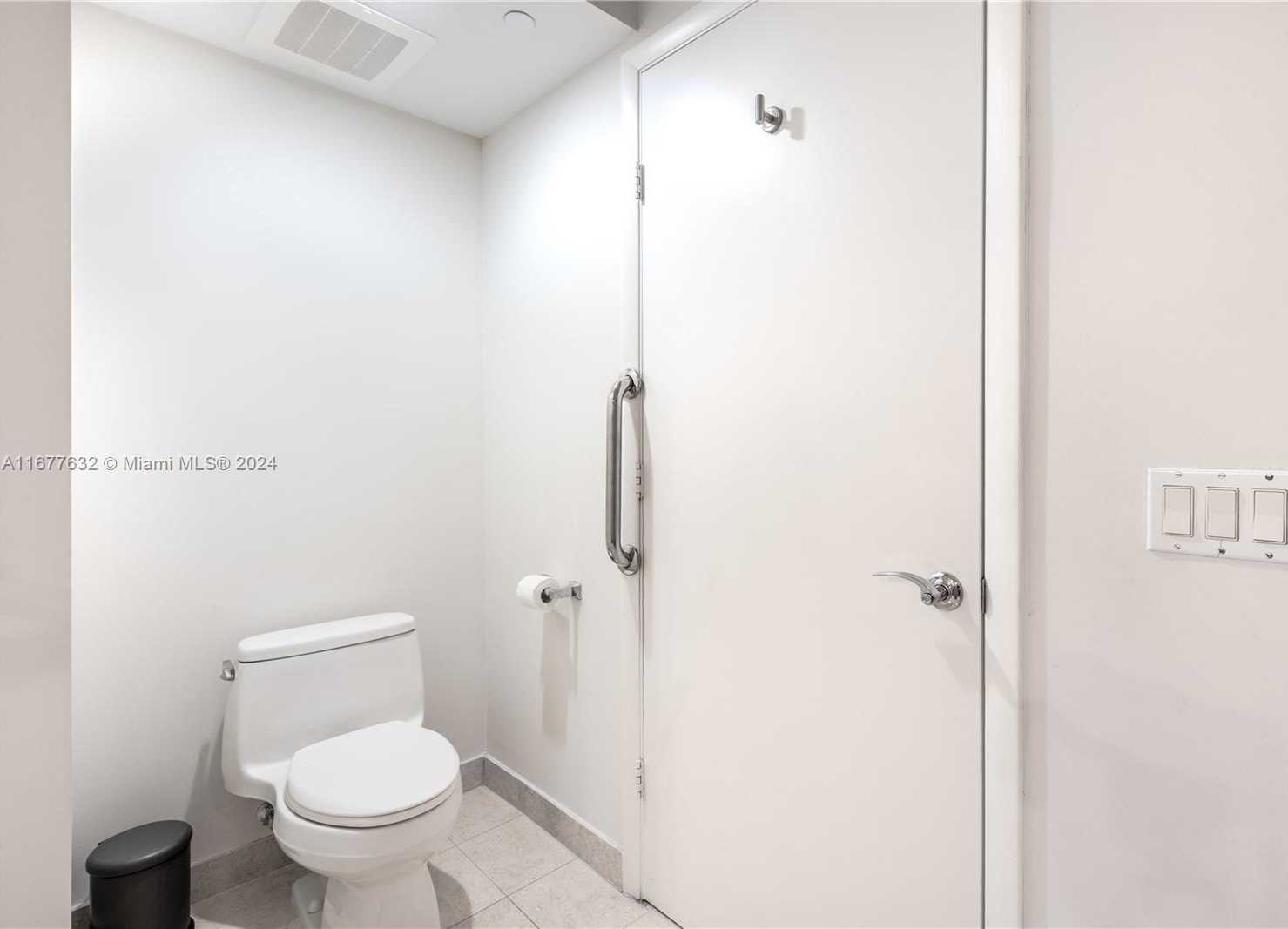 Small Image of 1830 SOUTH OCEAN DR #3511, Hallandale Beach Number 27