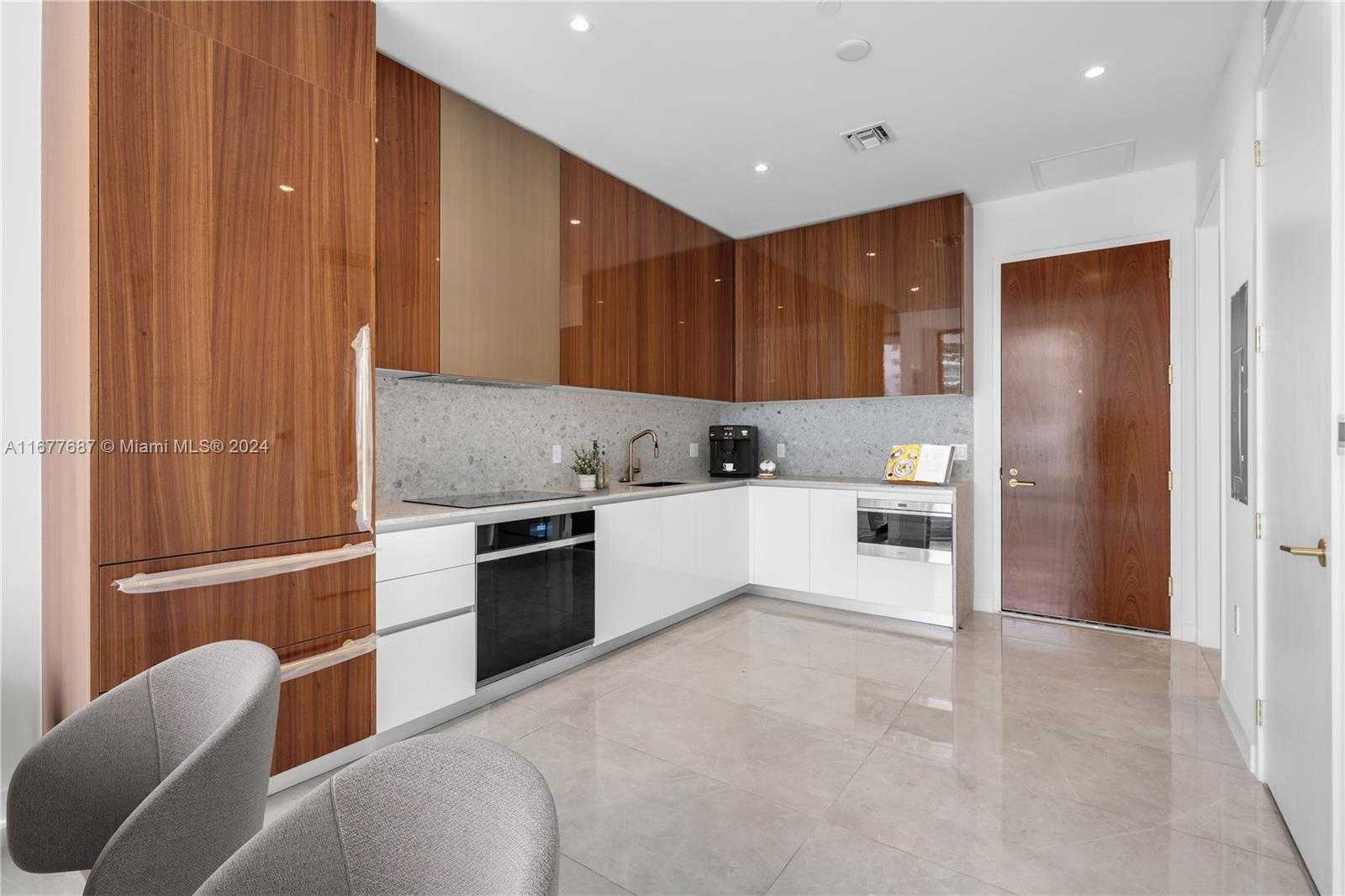 Small Image of 2655 SOUTH BAYSHORE #1506, Coconut Grove Number 11