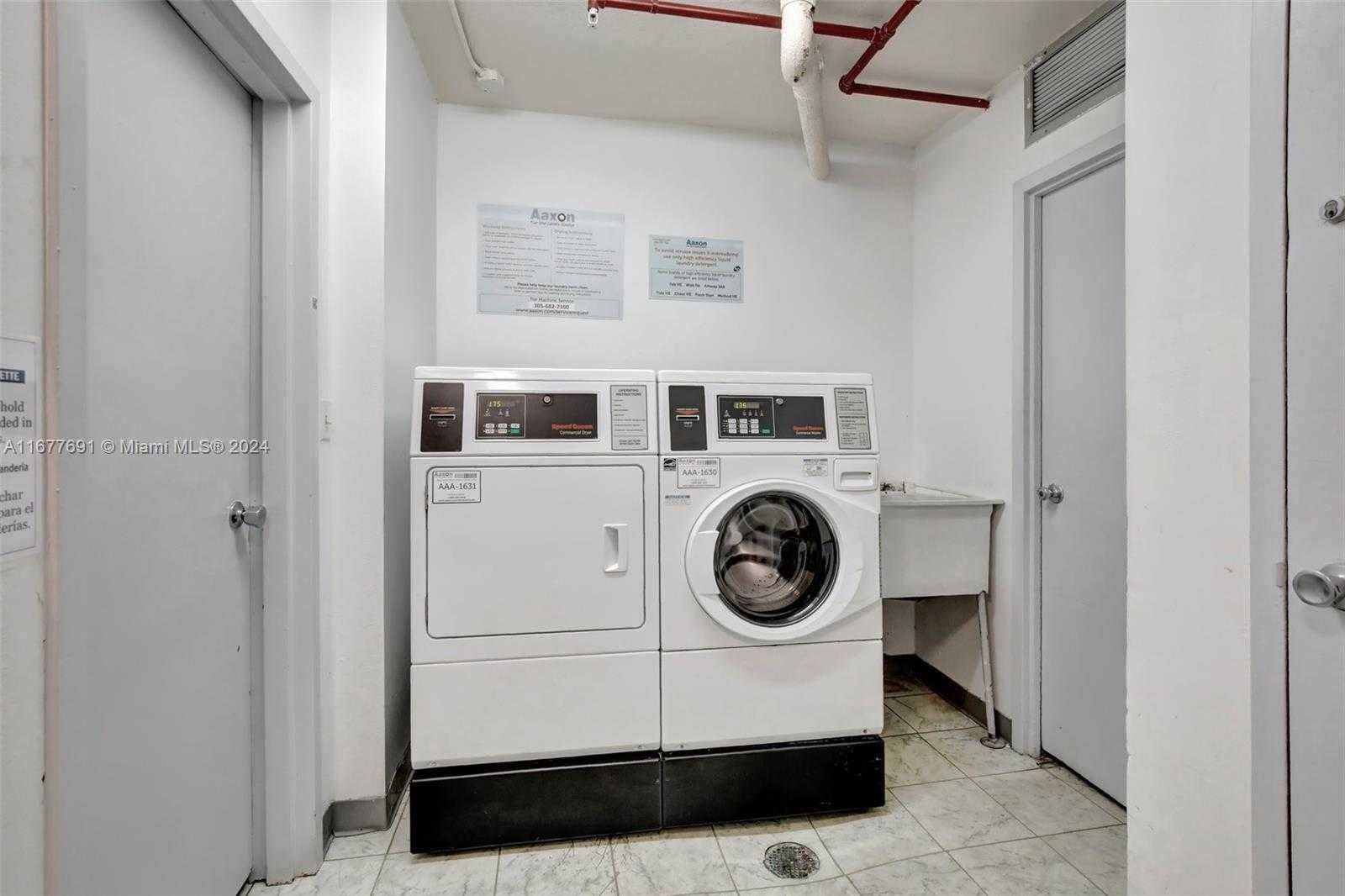 Small Image of 3675 NORTH COUNTRY CLUB DR #206, Aventura Number 19