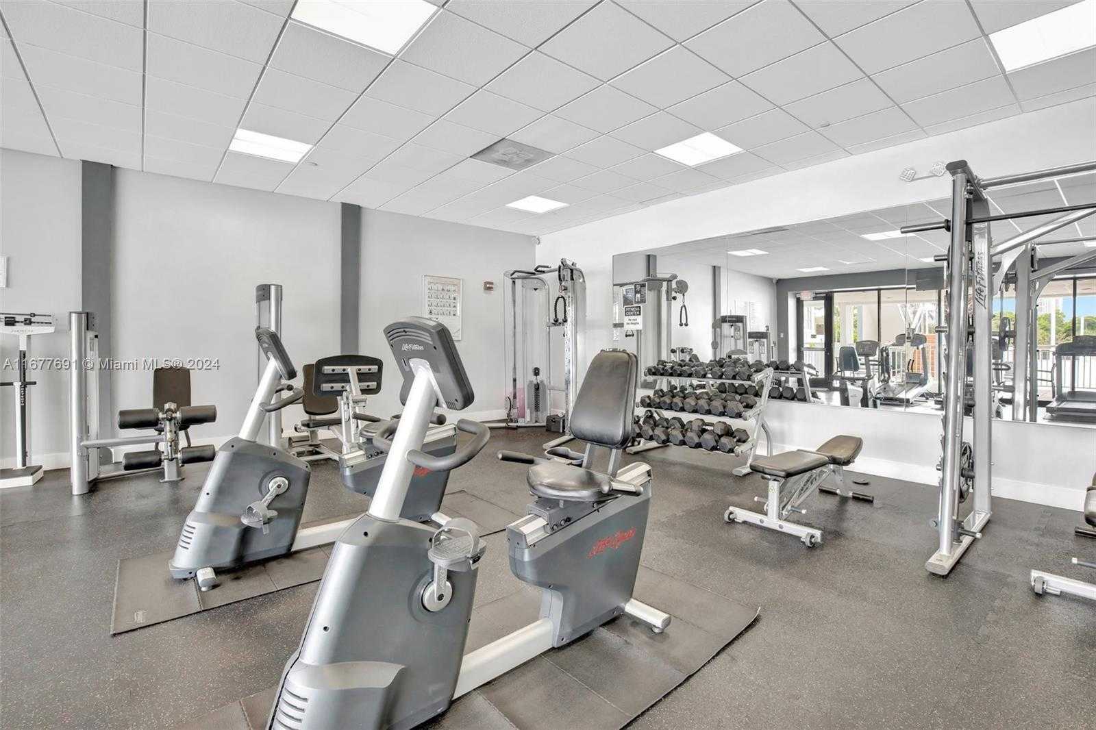 Small Image of 3675 NORTH COUNTRY CLUB DR #206, Aventura Number 20